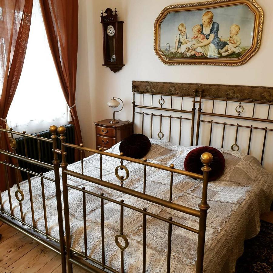 Zlatá léta - apartmánový dům Jáchymov Esterno foto