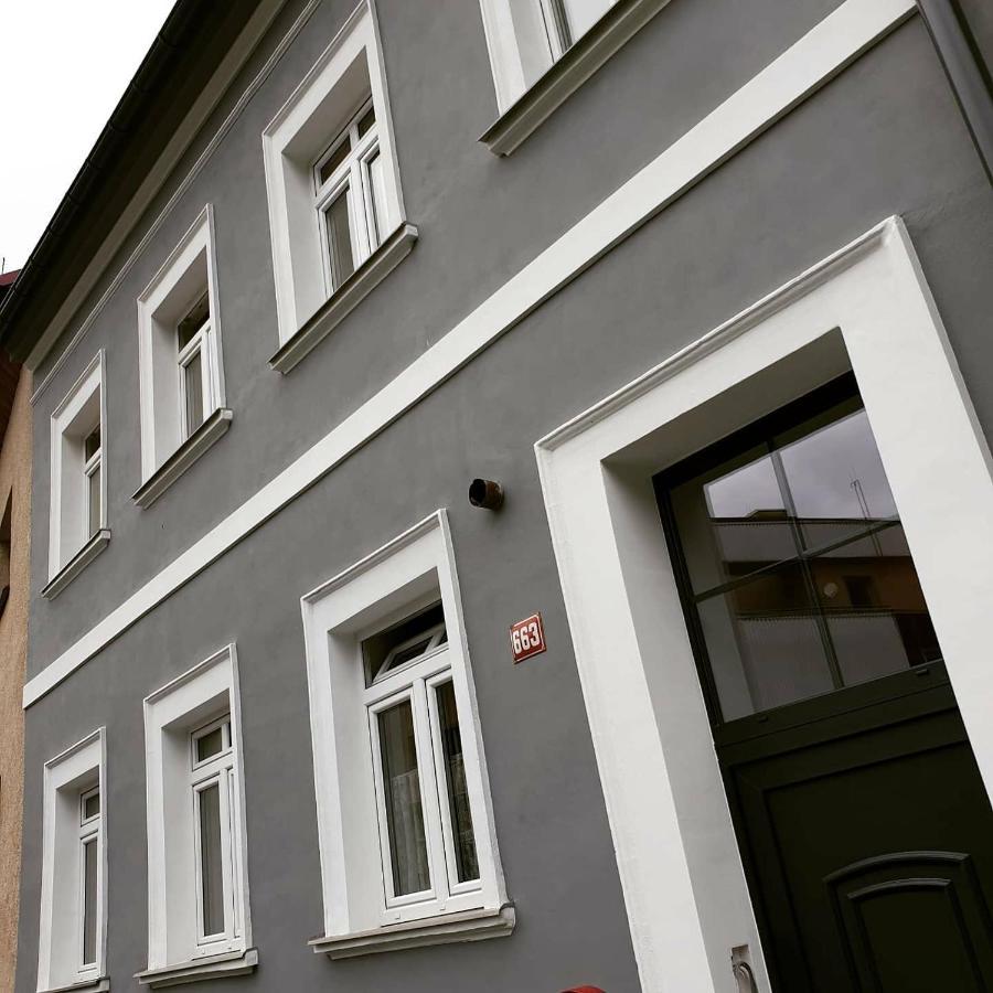 Zlatá léta - apartmánový dům Jáchymov Esterno foto