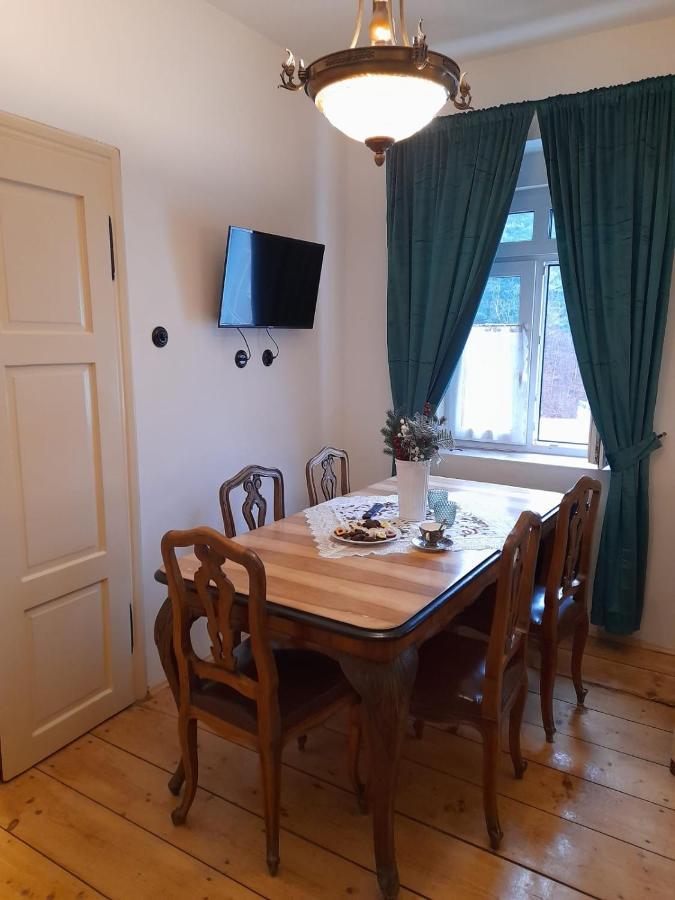 Zlatá léta - apartmánový dům Jáchymov Esterno foto